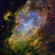 hubble-eagle-nebula-wide-field
